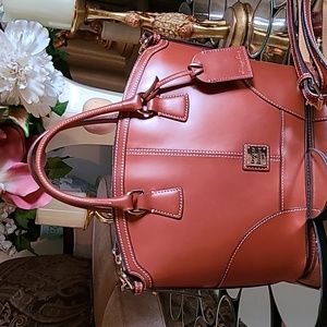 Dooney & Bourke domed satchel purse